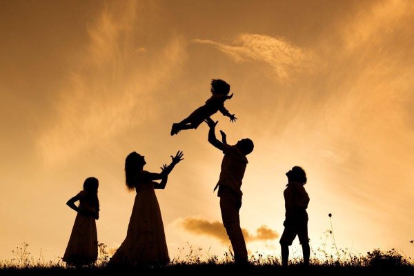 счастливые родители