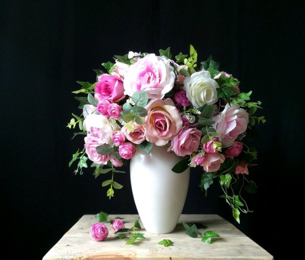 композиции из искусственных цветов