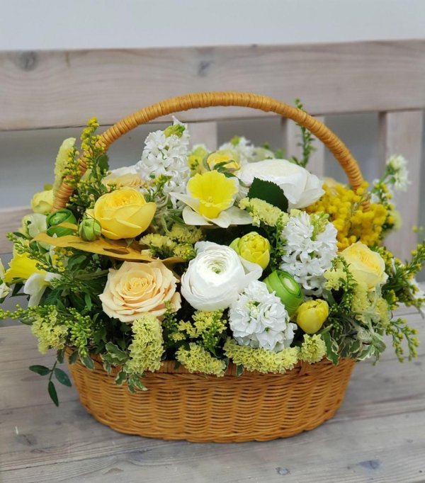 композиция в корзинке