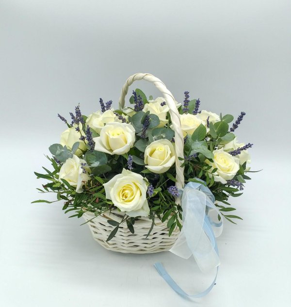 букет в корзинке