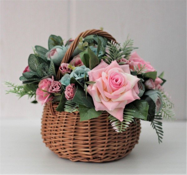 композиция в корзинке