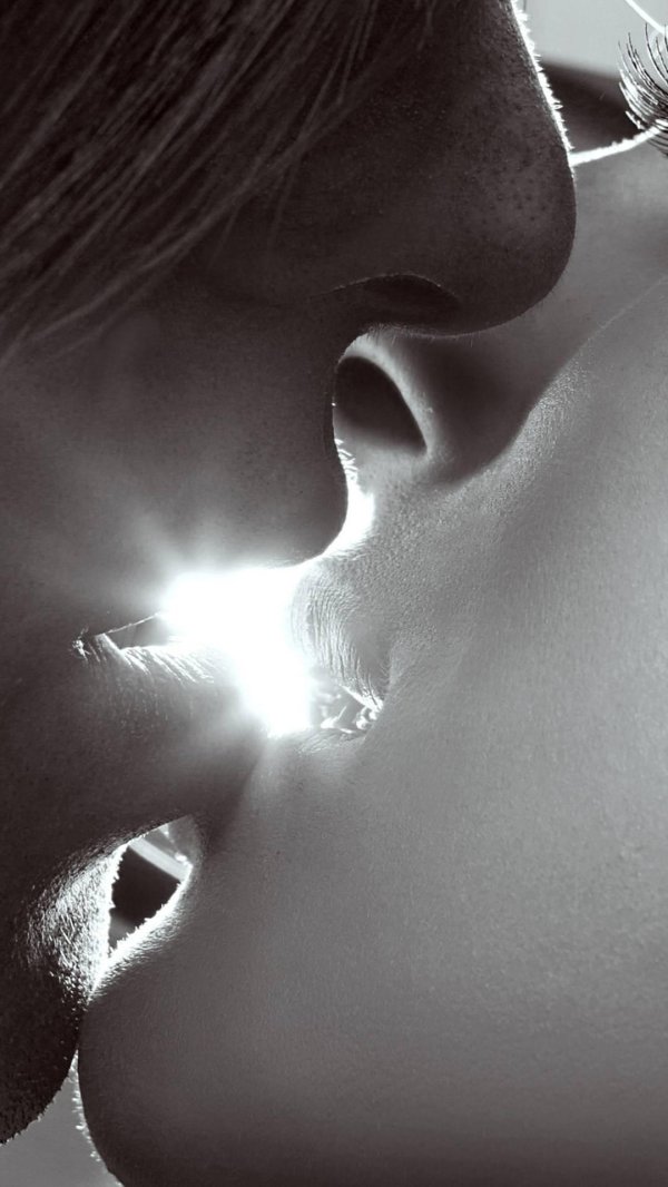 красивые высказывания о поцелуях