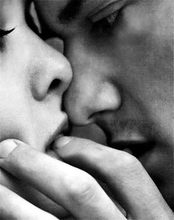 страстная поцелуй