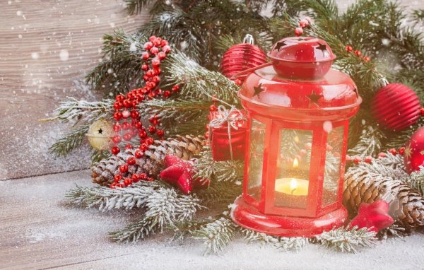 рождественский фонарь