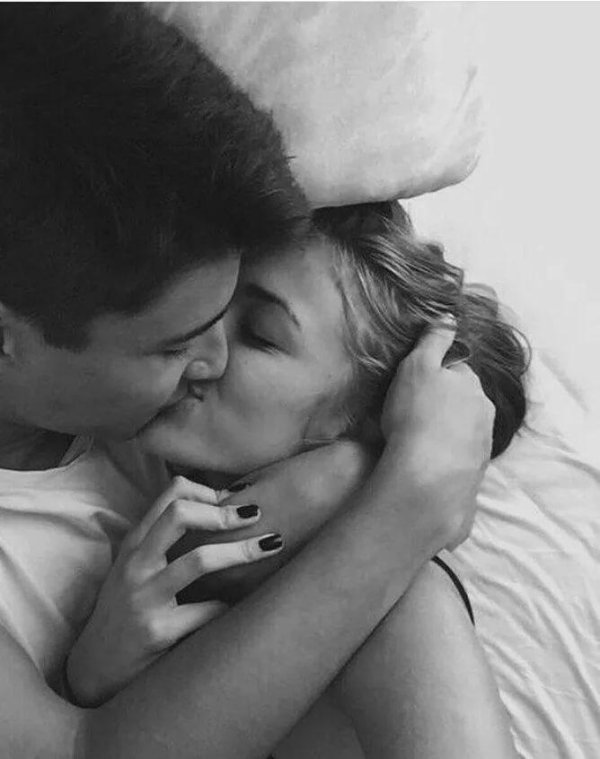 нежные поцелуи