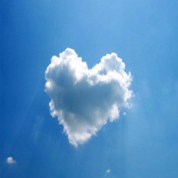 облака сердце