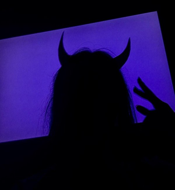 devil girl aesthetic