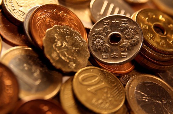 японские йены монетки