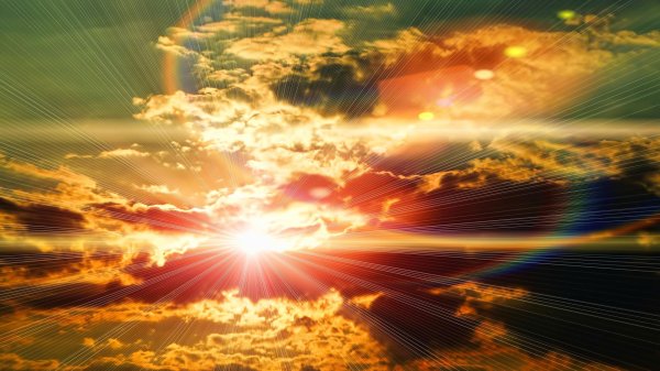 яркие солнечные лучи