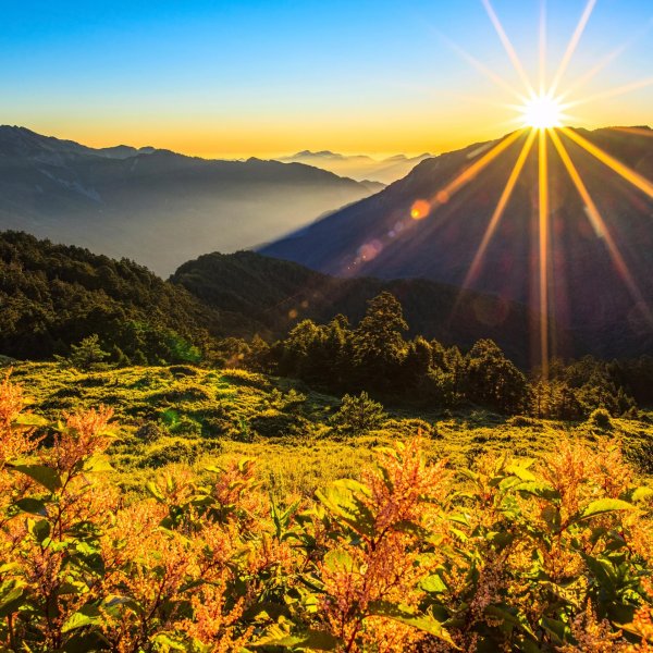 рассвет в горах