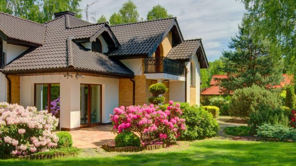 дом с садом