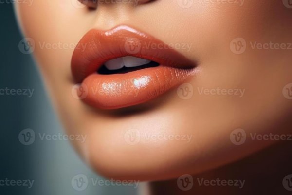 пухлые губы