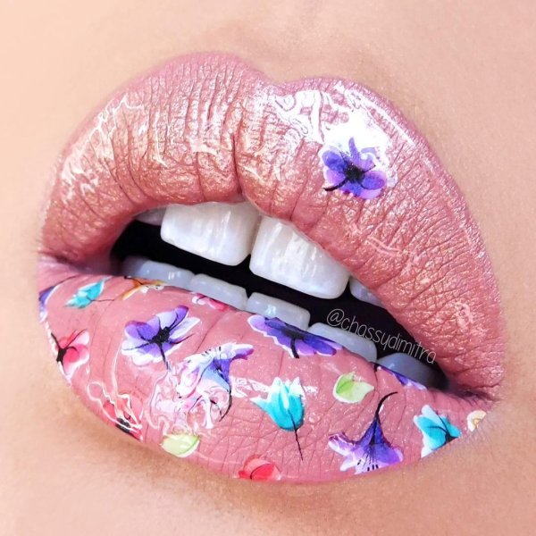 макияж губ