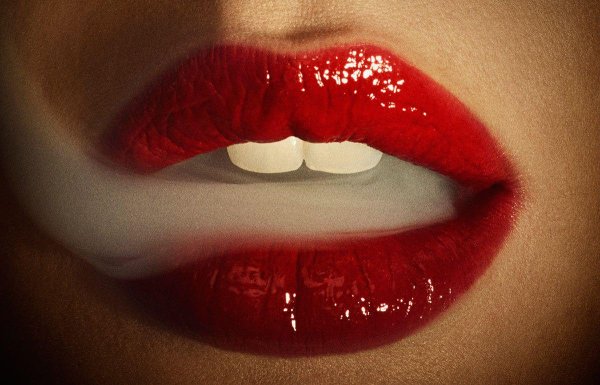 красные губы