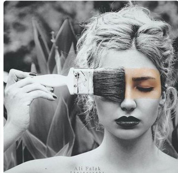 женщина которая