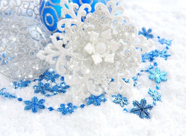 снежинка на новый год