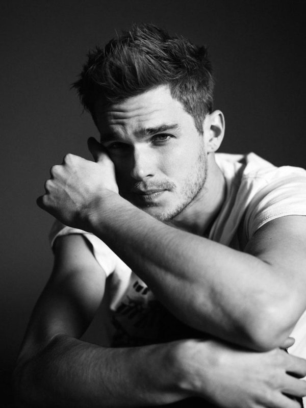 мужской портрет