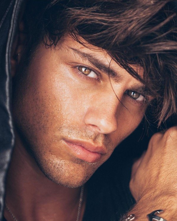 серхио карвахаль