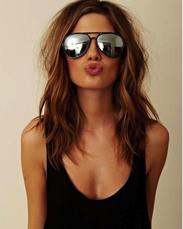 девушка в очках