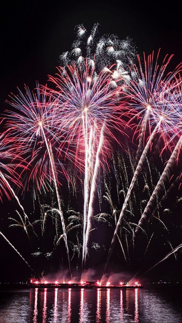 фестиваль фейерверков серебряная ладья