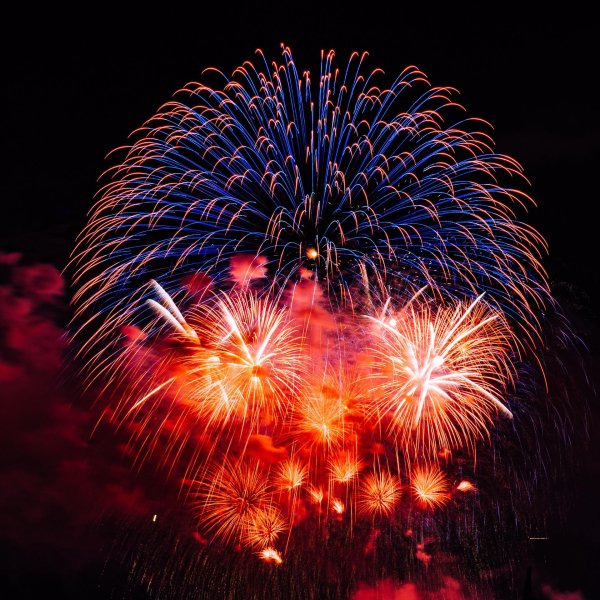 праздник салют