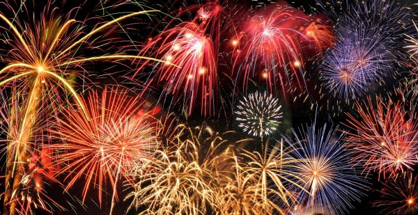 красивые салюты