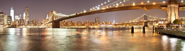 brooklyn bridge at night