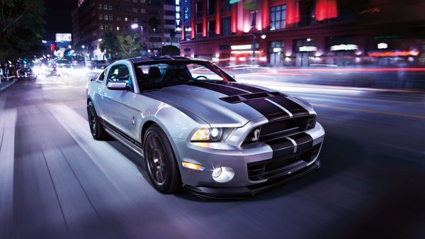 ford shelby gt500 2010