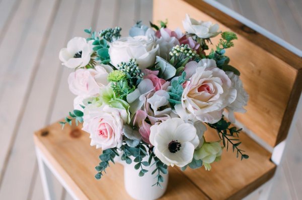 анемоны букет невесты