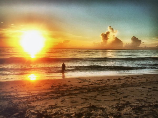 рассвет на пляже