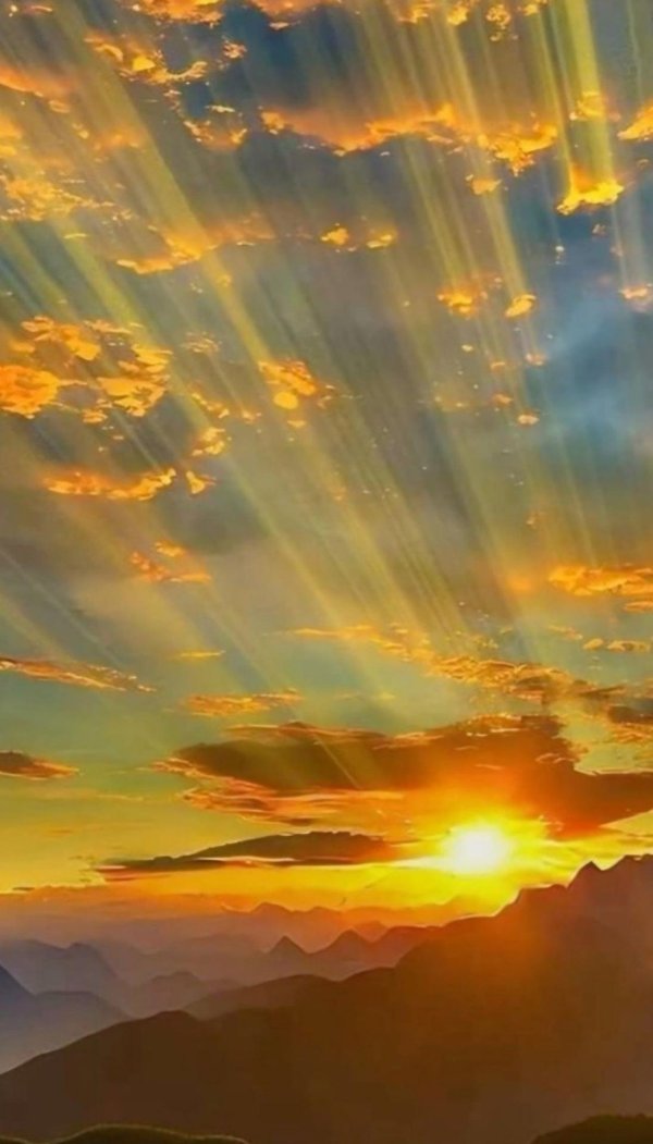 солнце красивое