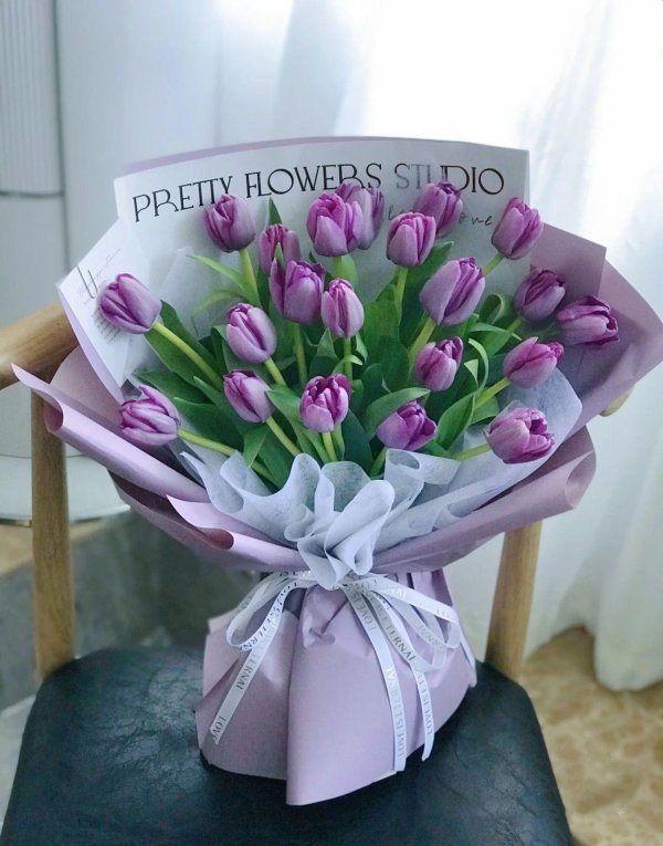 букетик тюльпанов