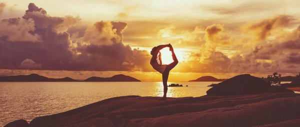 красивая йога