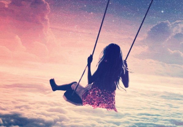 девочка на качели