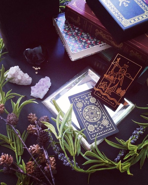 карты golden thread tarot