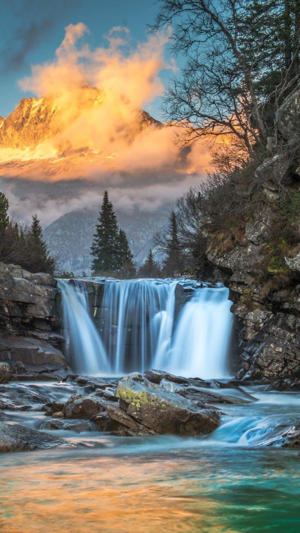 красивые пейзажи с водопадами