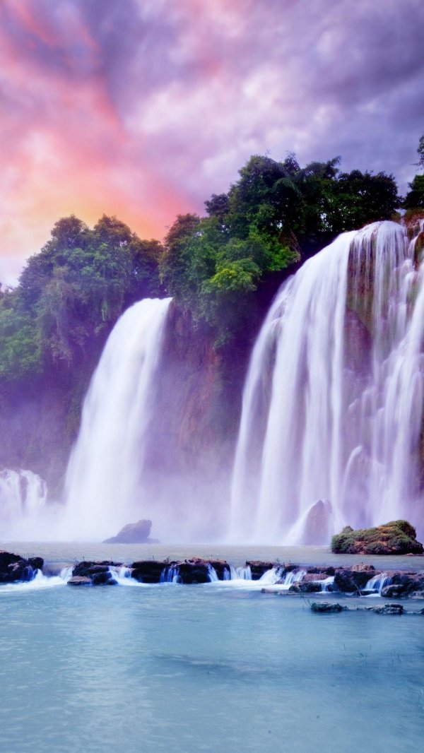 красивые пейзажи с водопадами