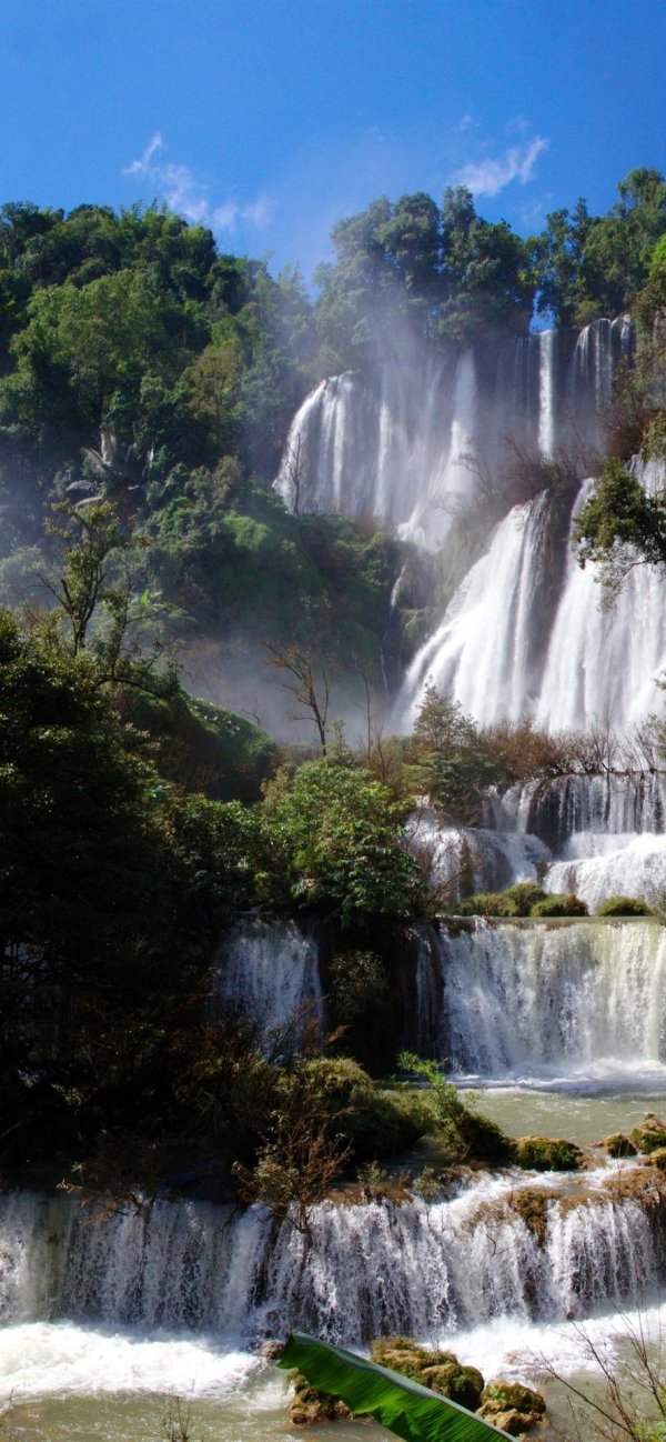 красивые водопады