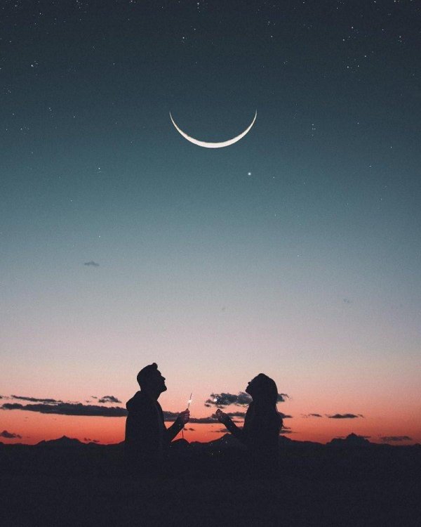 луна романтика