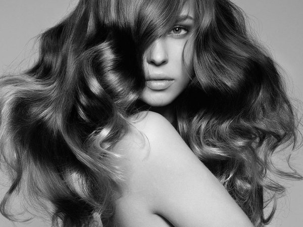 стильная прическа