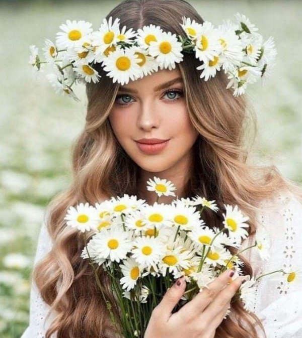 девушка в цветах