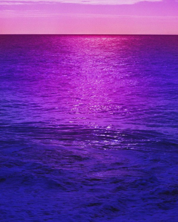 сиреневое море