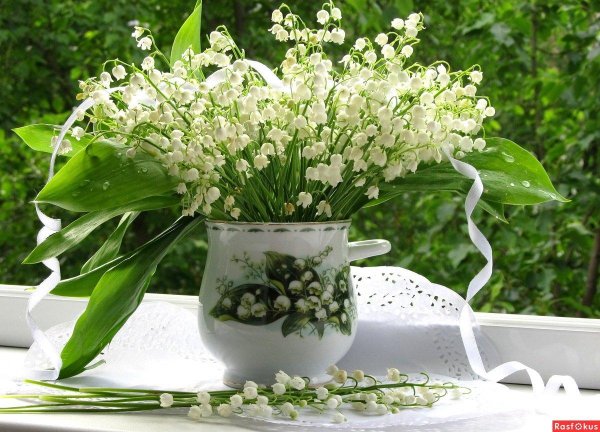 букет ландышей