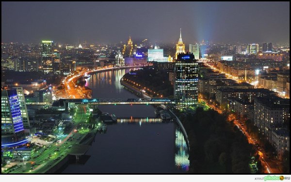 набережная тараса шевченко ночью