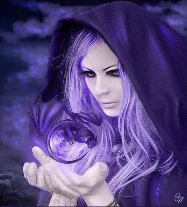 красивая колдунья