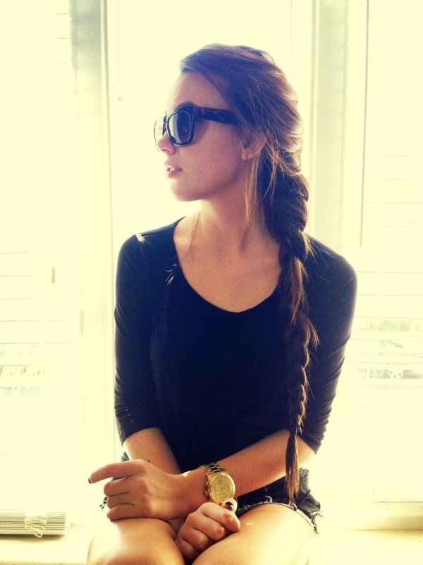 девушки с русыми волосами