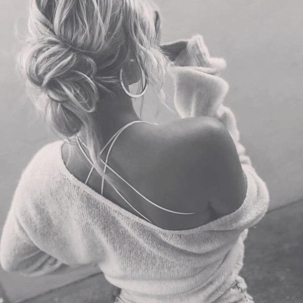 блондинка без лица