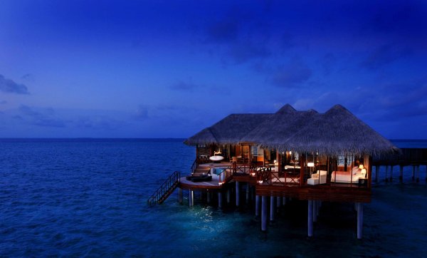 constance halaveli resort maldives
