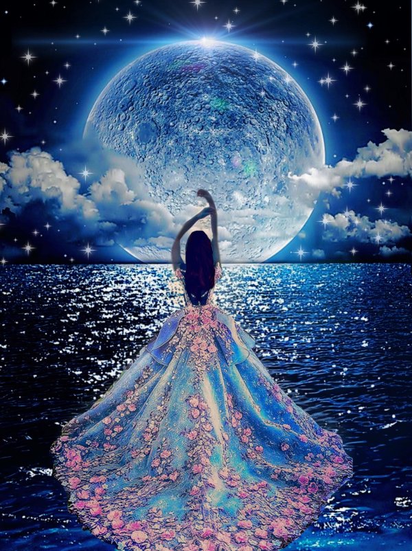 лунная женщина