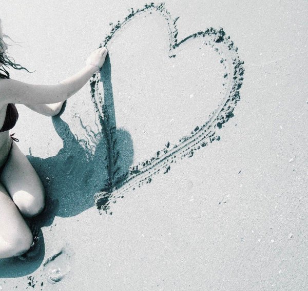 влюбленная девушка